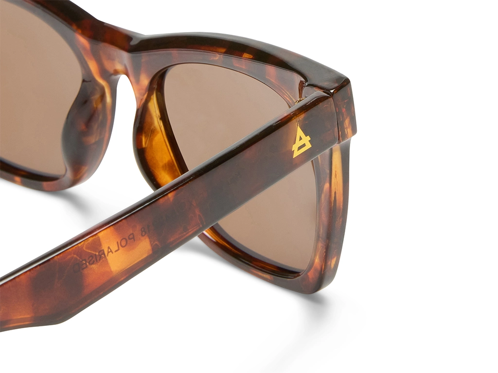 AIRE Bellatrix 48 Dark Tort