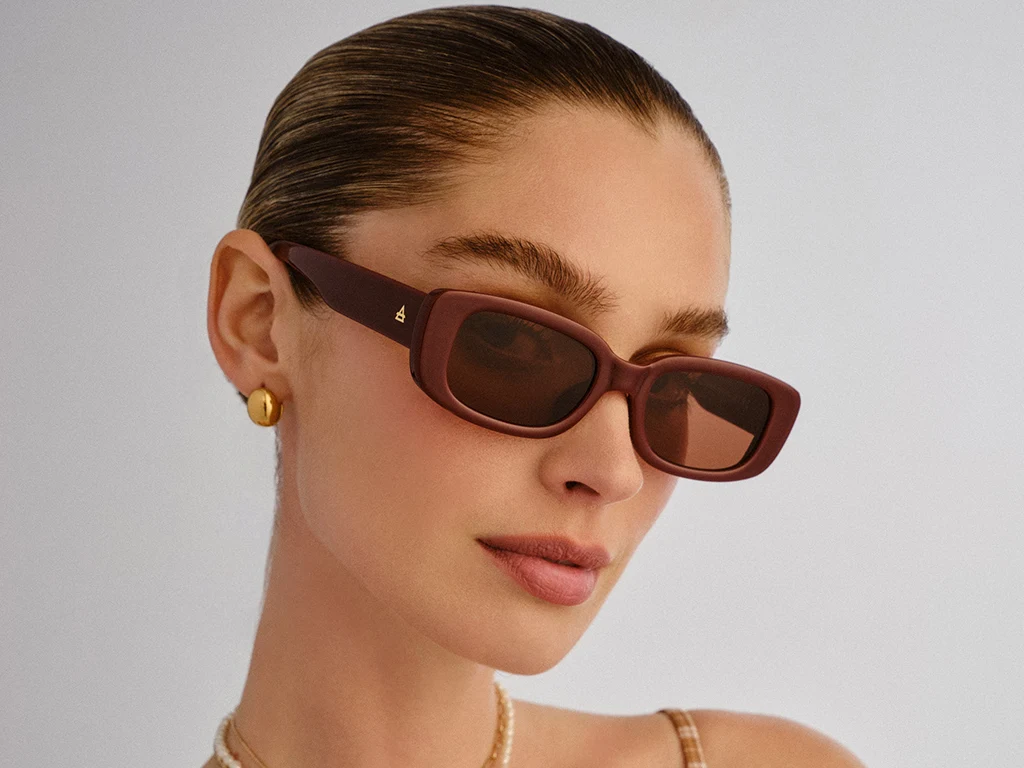 AIRE Ceres Burgundy 51