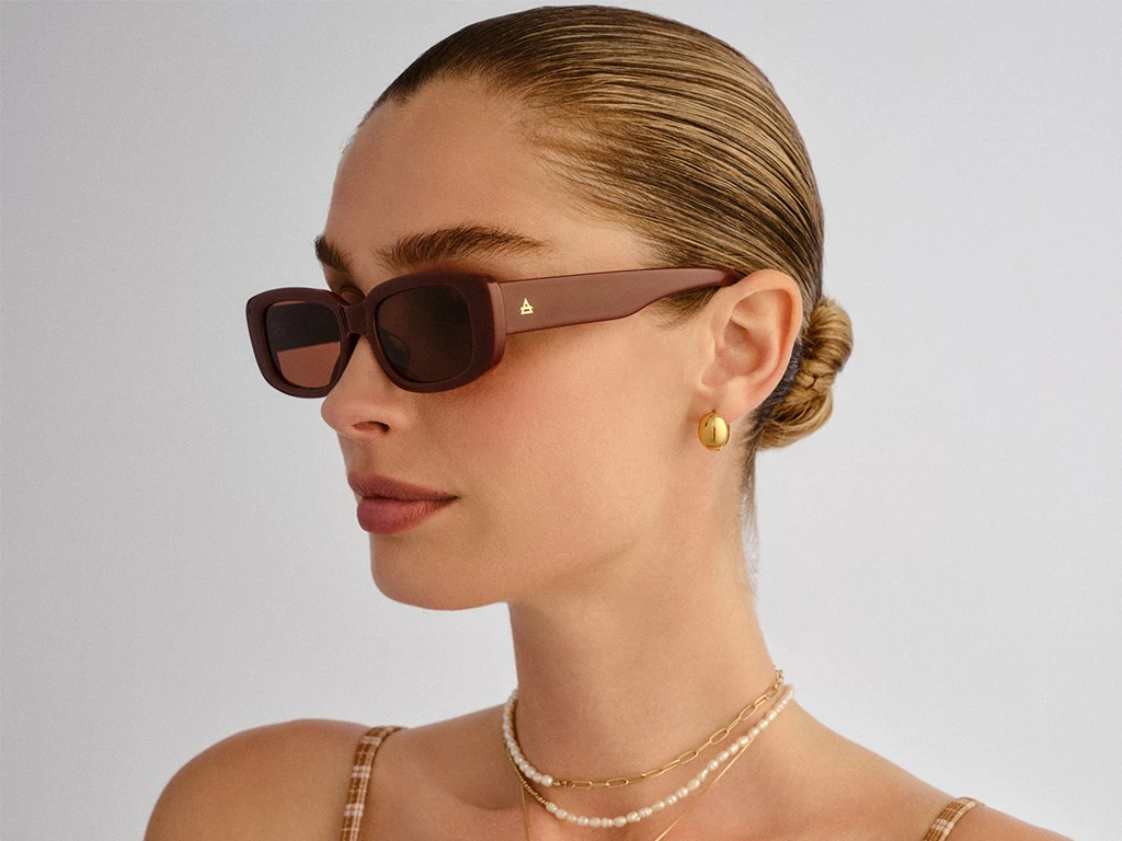 AIRE Ceres Burgundy 51