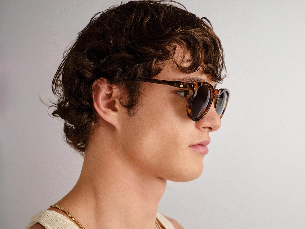 AIRE Nucleus 52 Dark Tort