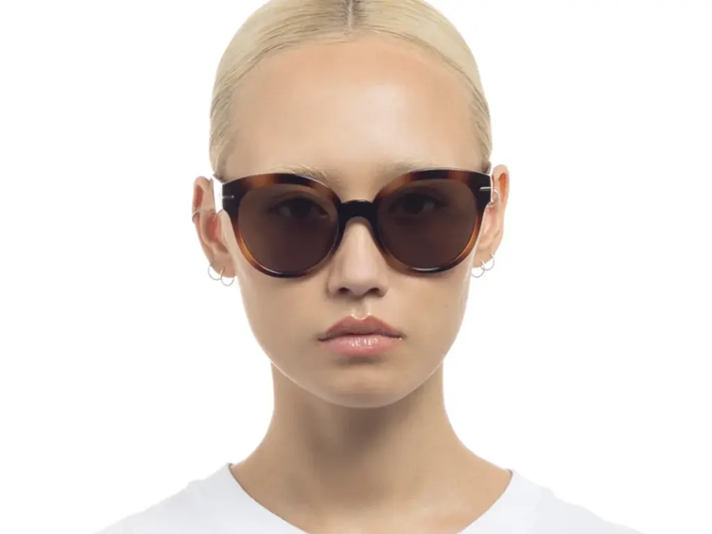 Le Specs Capacious Tort