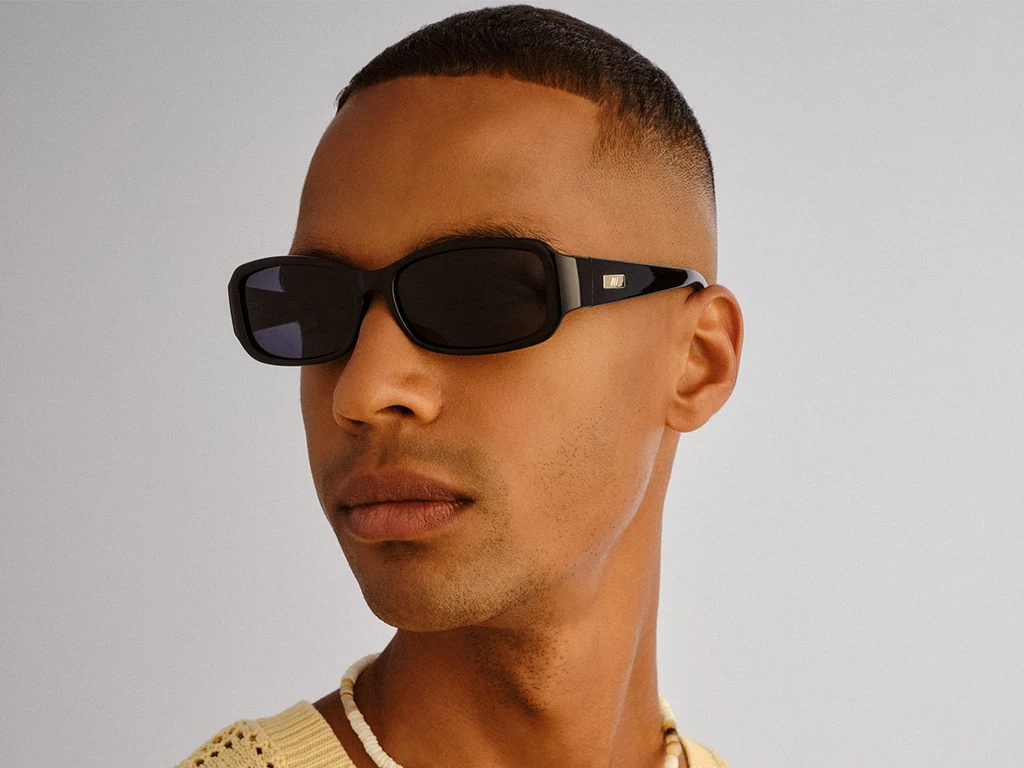 Le Specs Gigglemug Black 57 Polarised