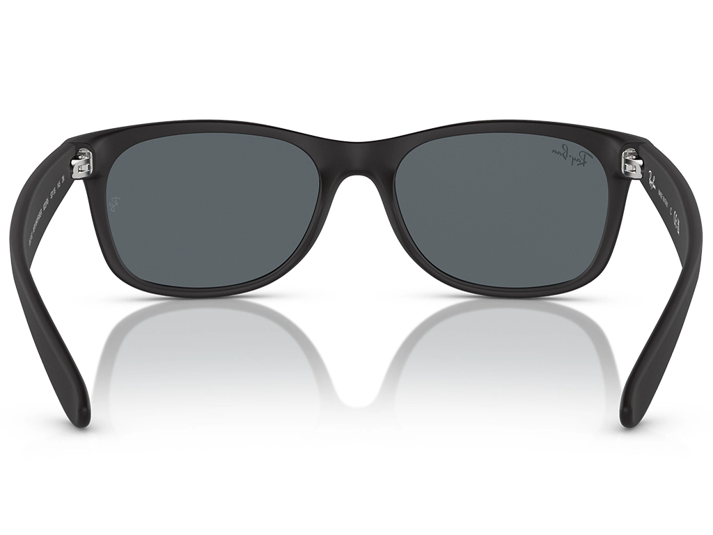 Ray-Ban New Wayfarer RB2132 622/R5 55 Matte Rubber Black